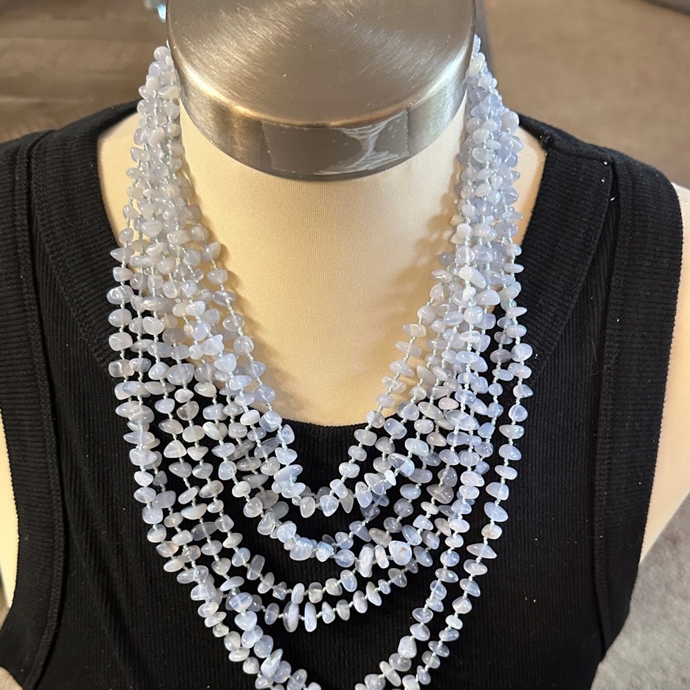 Elegant Blue Beaded Necklace